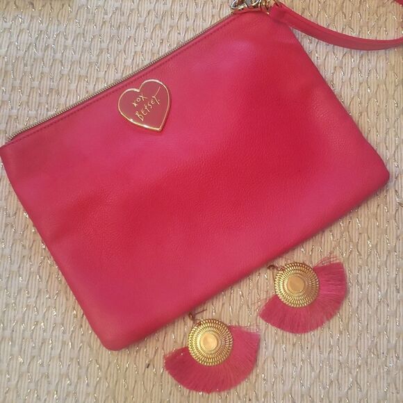 Betsey Johnson Hot Pink Wristlet and Earrings 💗Bundle - Picture 1 of 9